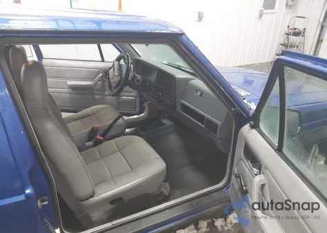 1995 Jeep Cherokee Sport from USA, damaged, VIN 1J4FJ67S9SL649650